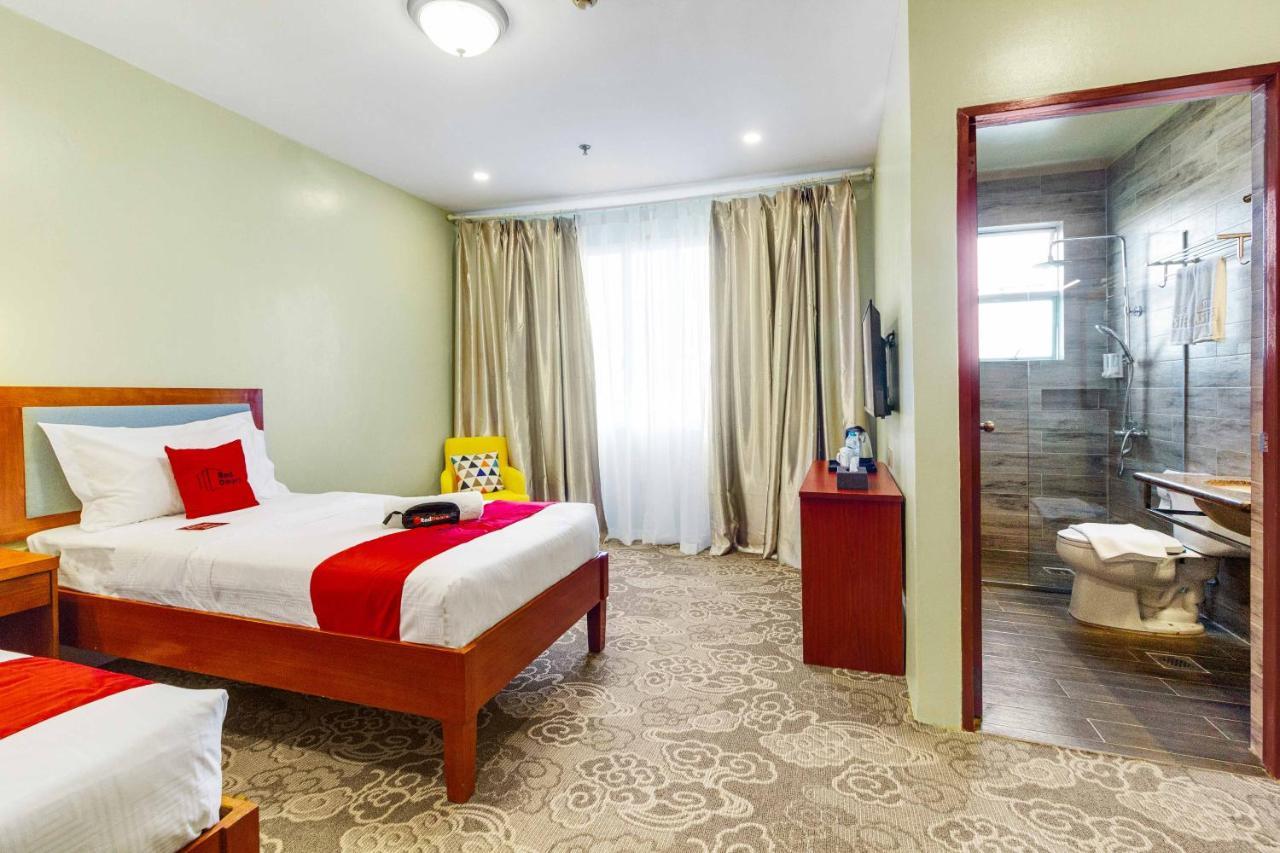 Отель Reddoorz Premium @ Mabolo Cebu 2 Экстерьер фото